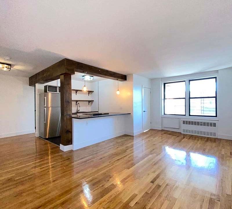 1st image of 350 E 19th St APT 6