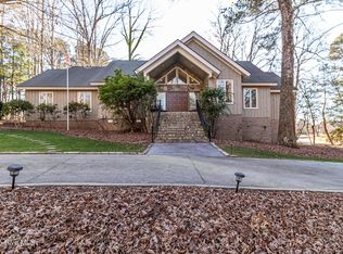 2715 Deerfield Ln N, Wilson, NC 27896