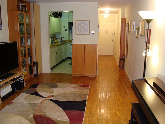 4th image of 417 E 90th St APT 6B