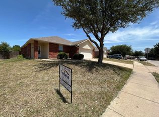 4888 Parkview Hills Ln, Fort Worth, TX 76179