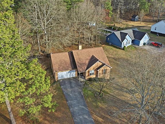 3rd image of 291 Buck Blvd SE