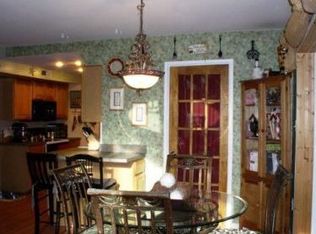 2512 Linwood Ln, Woodbridge, VA 22192