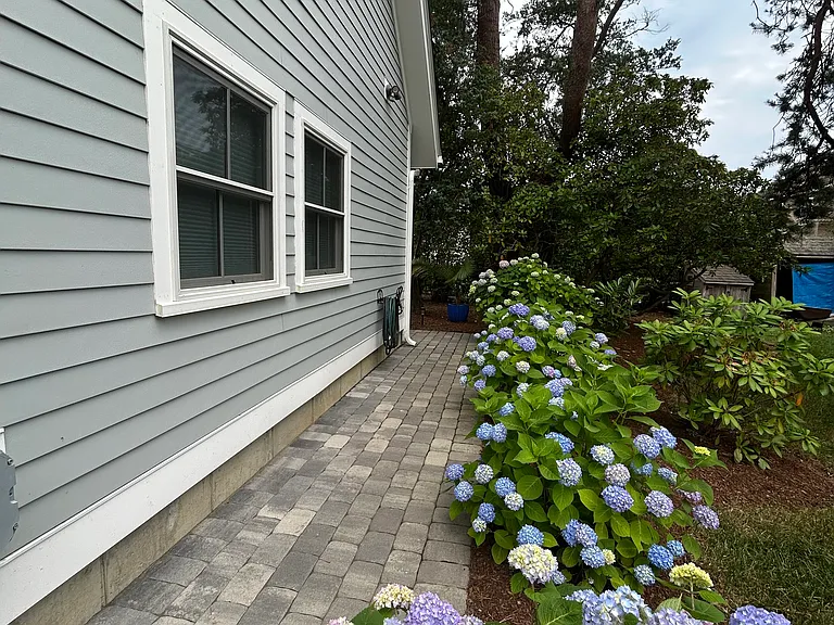 5 Key Ct #B — Photo 2