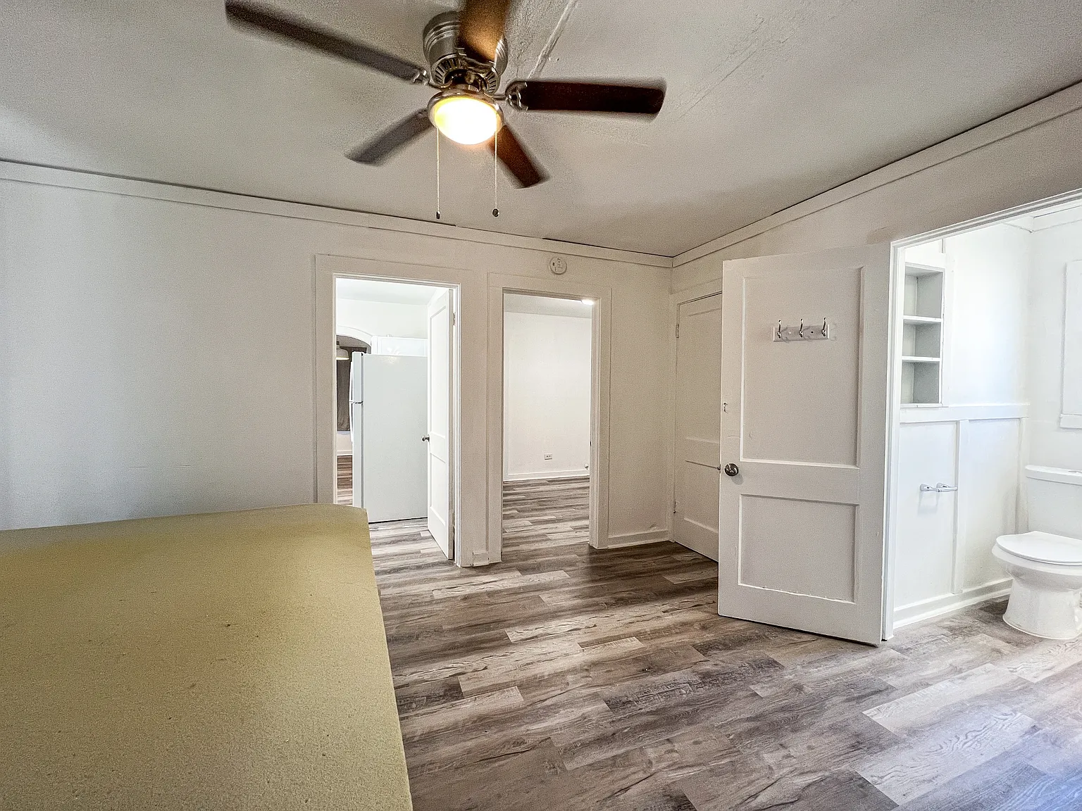 483 South Central Avenue - 1 — Photo 4