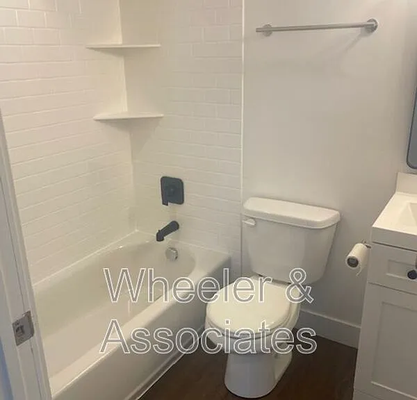 3714-3718 Brinker Ave — Photo 4