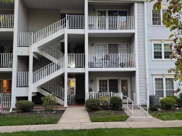 1505 Longley Ct, Branchburg Twp., NJ 08876