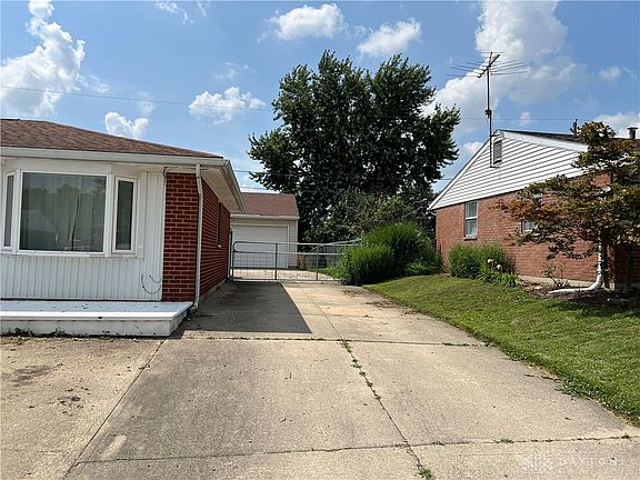 2nd image of 7711 Rothfield Dr