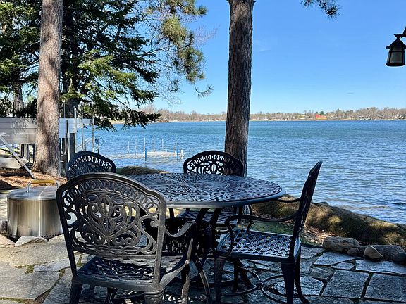 4th image of 21446 Beach Rd