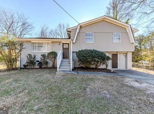 3670 Leisure Ln, College Park, GA 30349