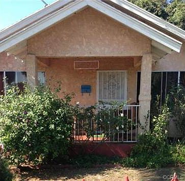 1st image of 10129 S Grevillea Ave