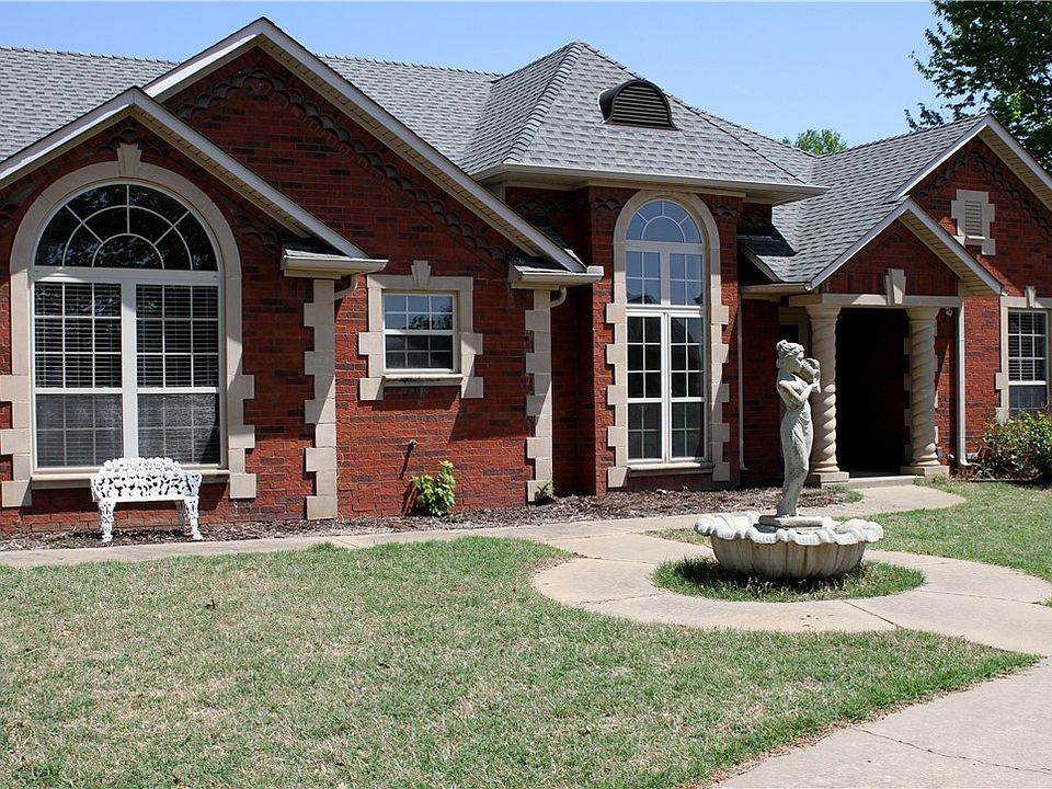 1st image of 11100 Bear Dr
