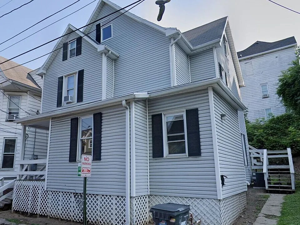 409 Forest Ave