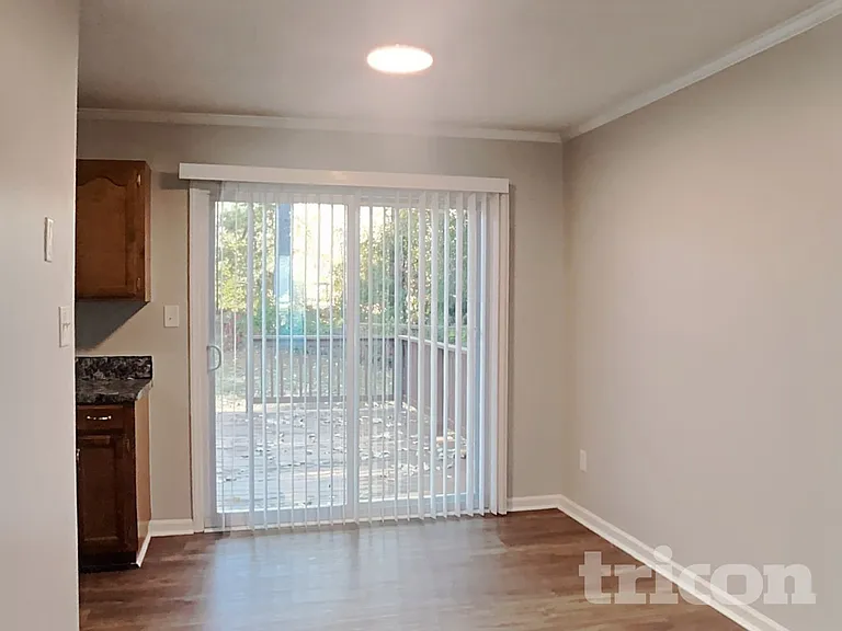 8820 Kishorn Ct — Photo 5