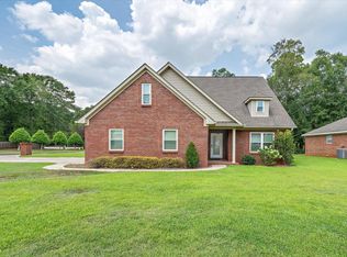 101 Brockton Ct, Dothan, AL 36305