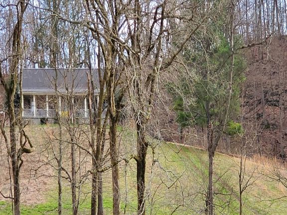 3rd image of 1581 Highway 166 N