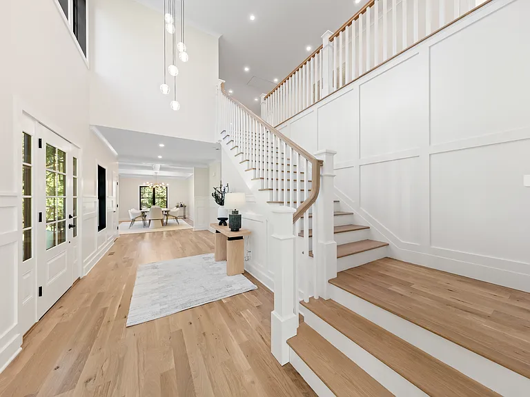 31 Gray Farms Rd — Photo 3