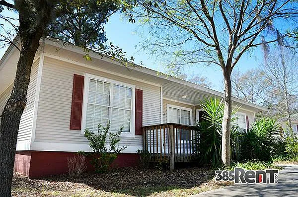 1109-1148 Greentree Ct — Photo 1