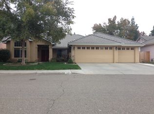 2072 Decatur Ave, Clovis, CA 93611