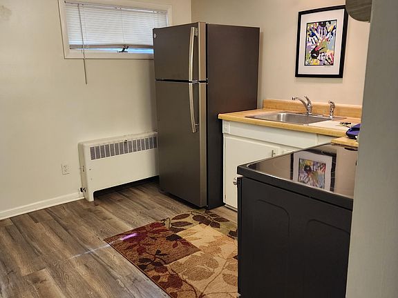 2nd image of 508 W Lincoln Ave #1/2