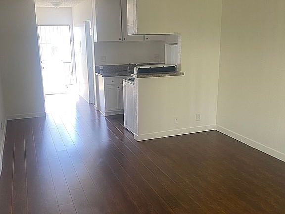 3rd image of 8770 Van Nuys Blvd APT 16