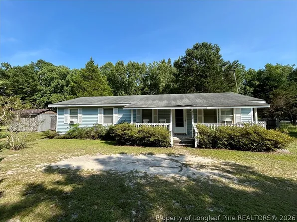 3270 Shaw Mill Rd, Saint Pauls, NC 28384
