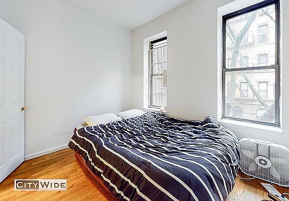 2nd image of 322 E 89th St APT 2A