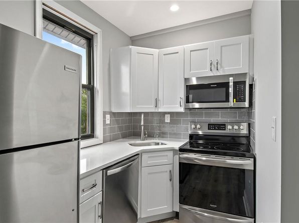 122 Commerce St #6