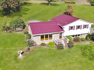 664 Westland Rd, Hickory, PA 15340