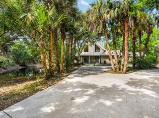 15689 89th Ave N, Palm Beach Gardens, FL 33418