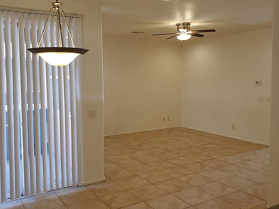 4th image of 10576 Danielson Ave