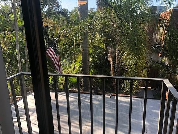 4th image of 5236 Cedarbend Dr APT 4