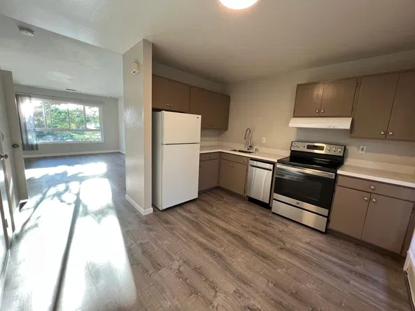 3530 Farm Hill Blvd #3550, Redwood City, CA 94061