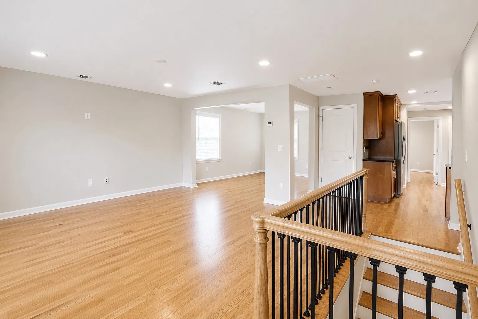 528 Cumberland St — Photo 4