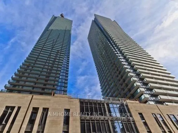 65 Saint Mary St, Toronto, ON