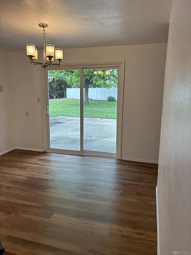 3040 Viewcrest Pl — Photo 7