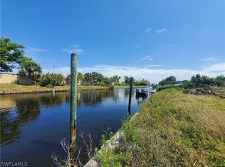 1717 SE 26th Ter, Cape Coral, FL 33904
