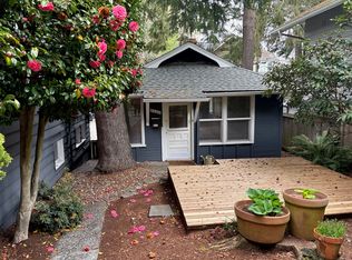 2342 45th Ave SW, Seattle, WA 98116