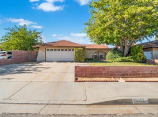 39057 Willowvale Rd, Palmdale, CA 93551