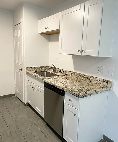 4115 E Moreland St #1 — Photo 8