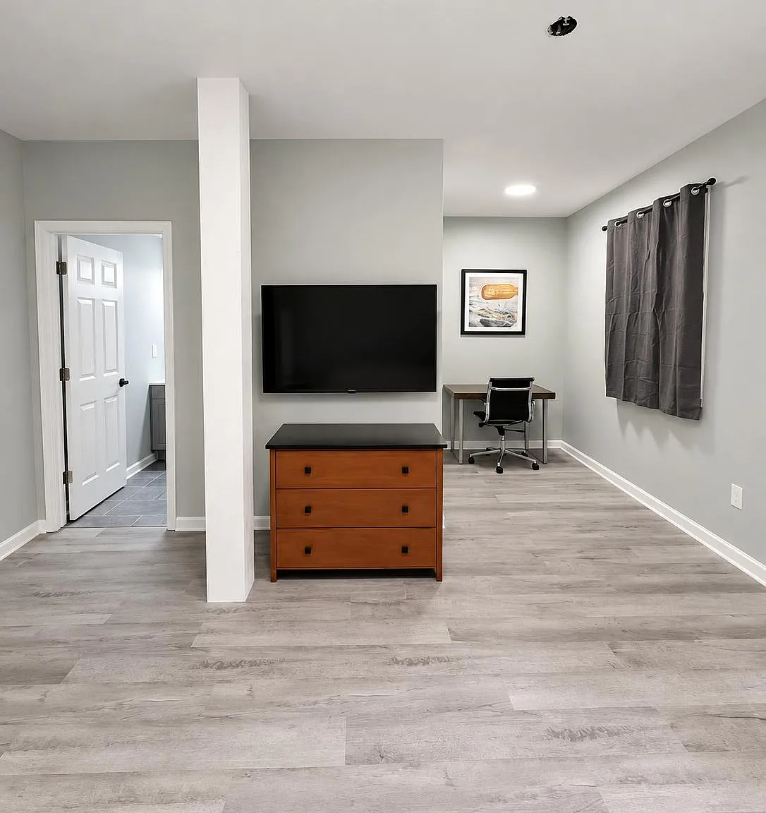 4 bed, 6.0 bath, 4000 sqft, $1,360 — Photo 3