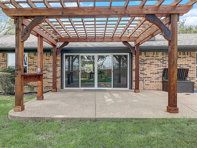 607 Field St — Photo 27