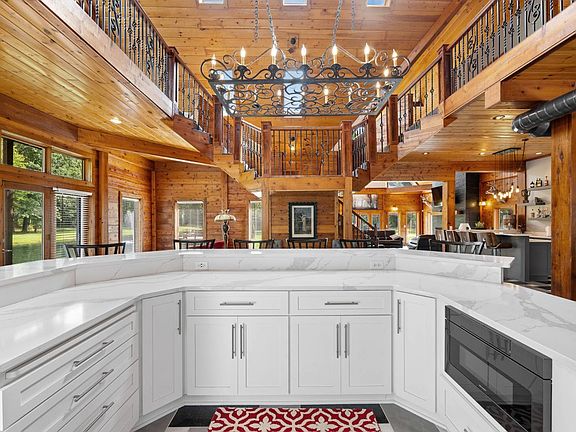 23rd image of 5063 McClintocksburg Rd
