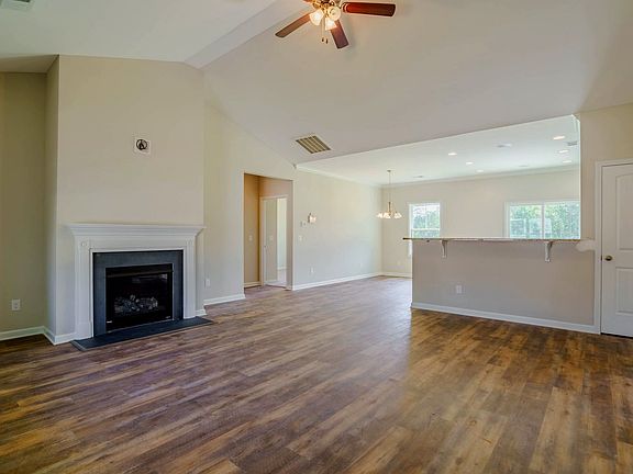 5th image of 425 Silver Anchor Dr Lot 158