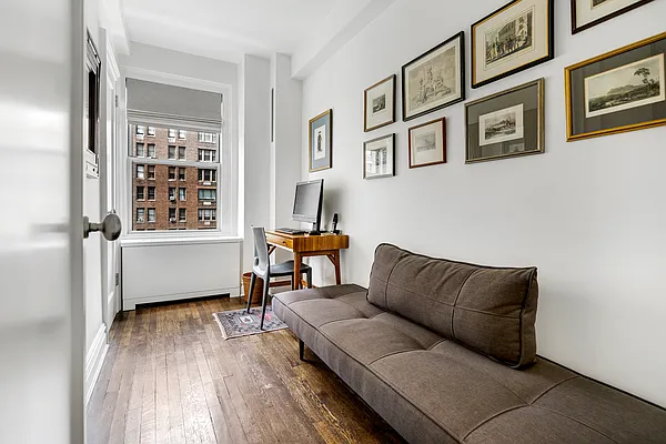 Sold by Compass | media 22