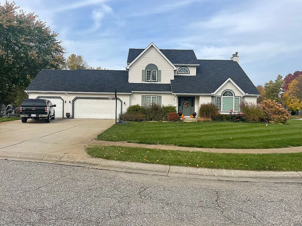 14323 Teal Ct photo 1