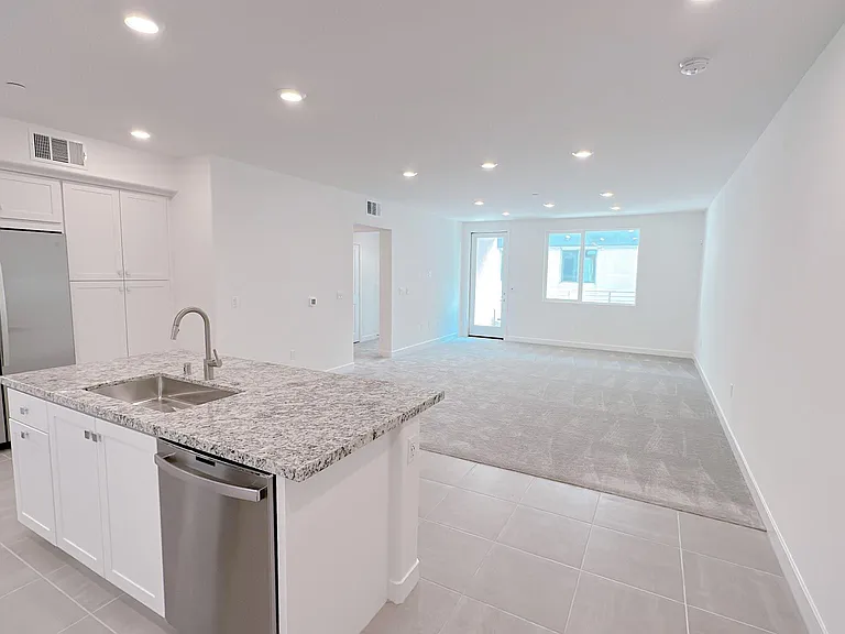 1867 S Union St #60 — Photo 2