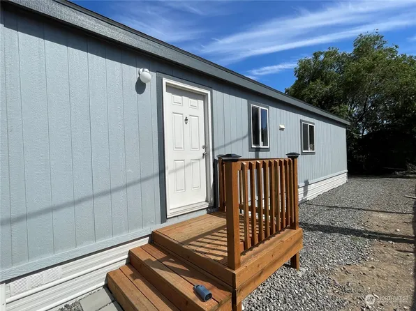 2700 Fruitvale Boulevard #60, Yakima, WA 98902