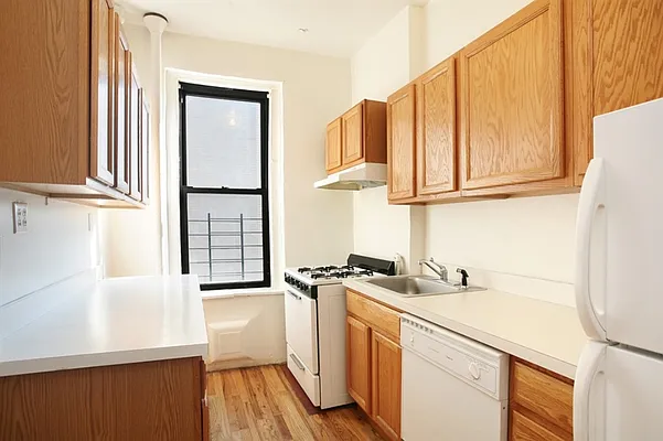 Sold by Corcoran | media 14