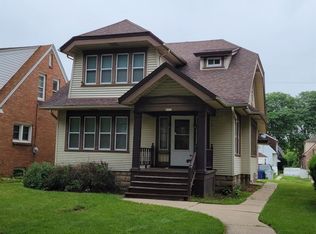 4702 W Scranton Pl, Milwaukee, WI 53216