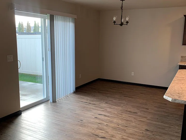 8007 Budsage Dr — Photo 4